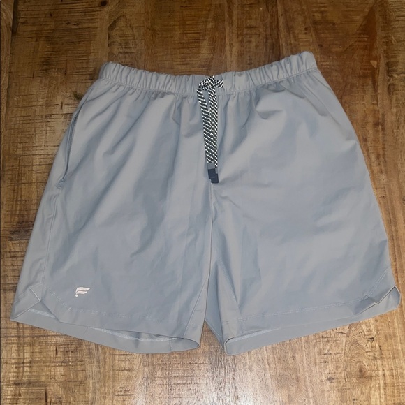 Fabletics Gray Athletic Shorts - Picture 1 of 3